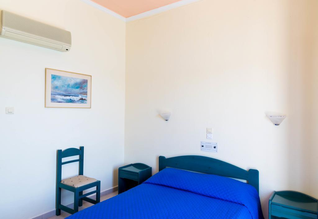 Panorama Hotel Agia Marina  Extérieur photo